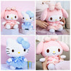 Peluche Hello Kitty en uniforme rose et bleu
