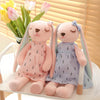 Peluche lapin de Pâques à robe