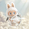 Peluche type Labubu ange blanc