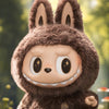 Peluche type Labubu boîte mystère debout