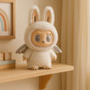 Peluche type Labubu ange blanc