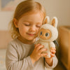 Peluche type Labubu ange blanc