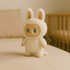 Peluche type Labubu ange blanc