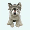 Peluche loup assis