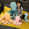 Peluche pieuvre noire trop mignonne