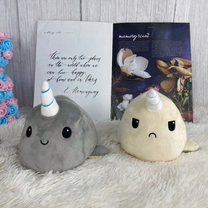 Peluche baleine licorne blanche