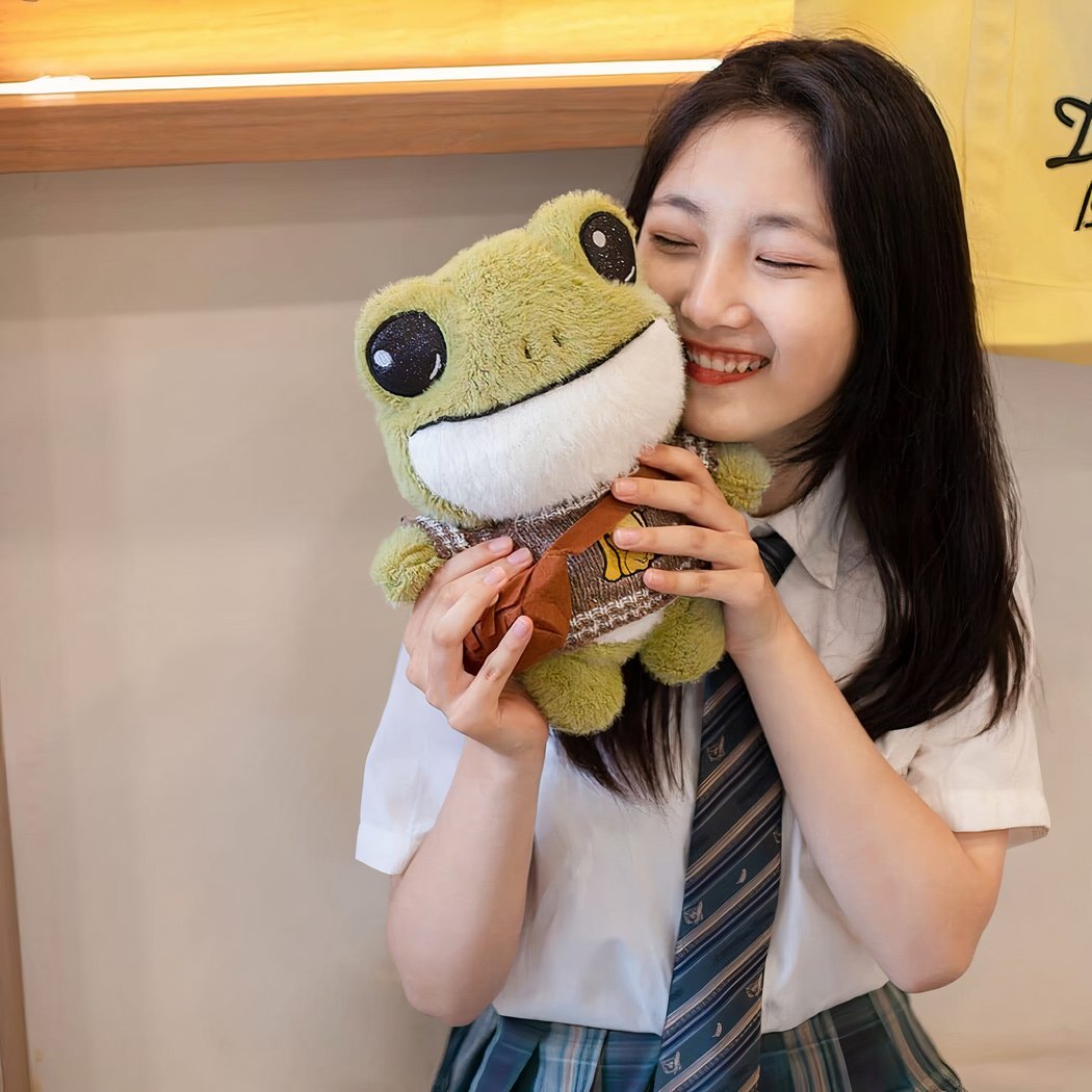 Peluche grenouille avec pull
