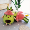 Peluche avocat mignon avec chapeau