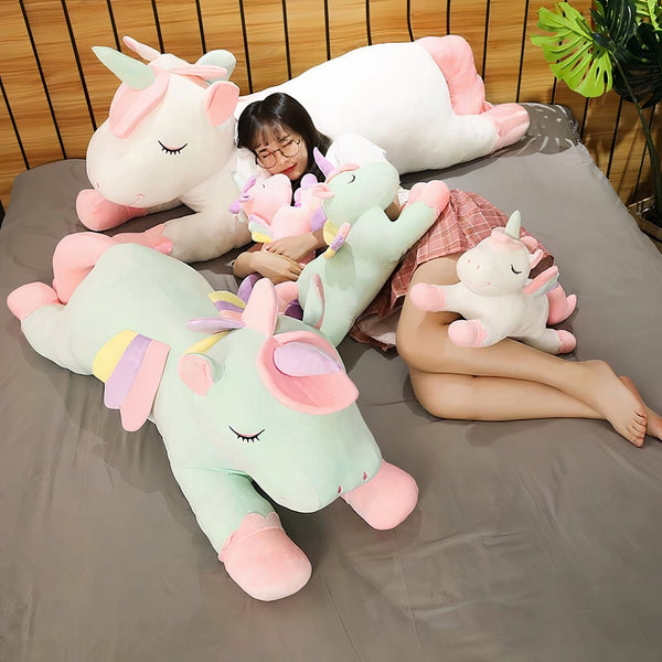 Coussin peluche licorne
