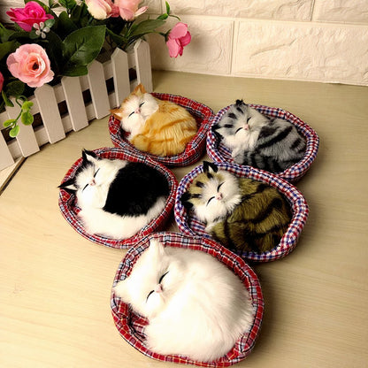 Peluche mini chat endormi