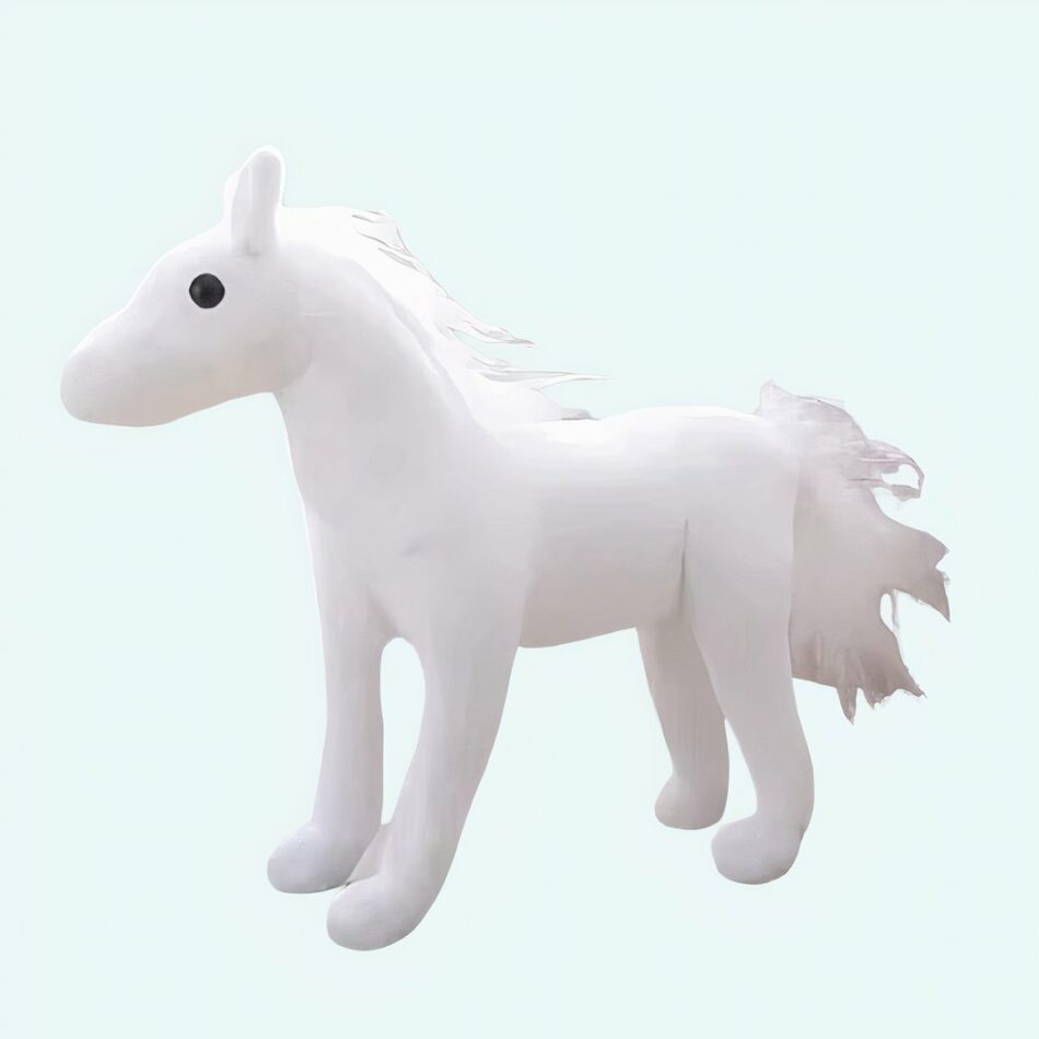 Peluche cheval blanc mignon