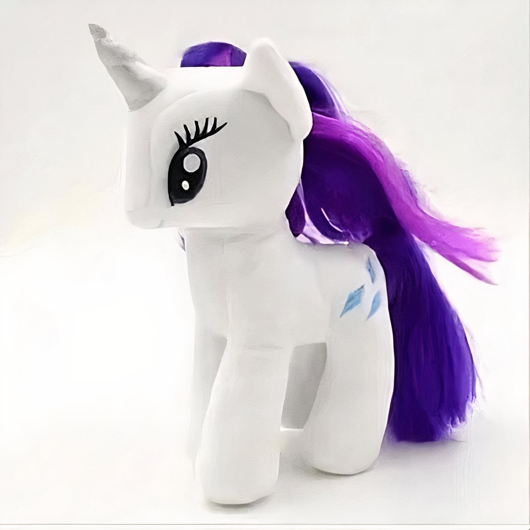 Peluche poupée licorne blanche