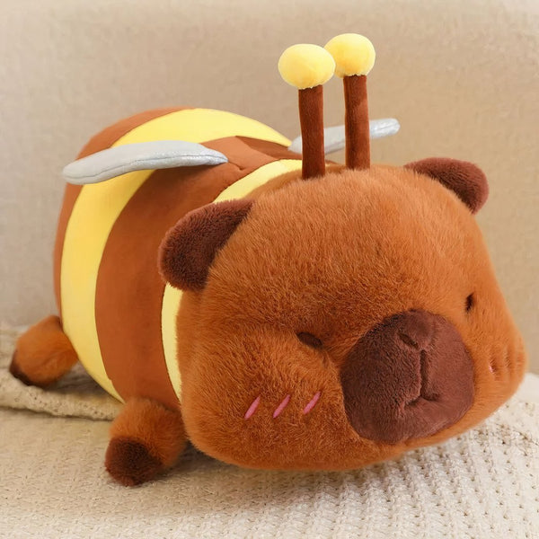 Peluche capybara déguisé en abeille
