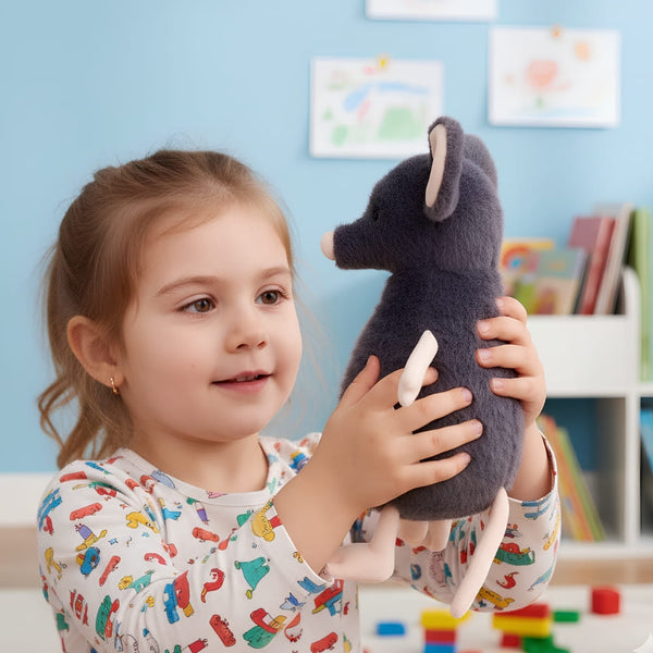 Peluche souris grise toute douce