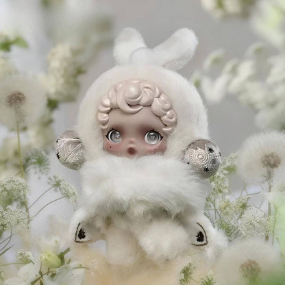 Blind box peluche style Skullpanda thème floral