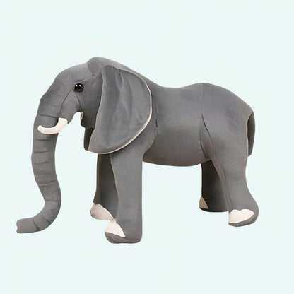 Peluche éléphant réaliste pour enfant