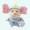 Peluche cochon habillé en éléphant