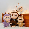 Grosse peluche type Labubu