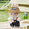 Peluche type Labubu jardinier en salopette
