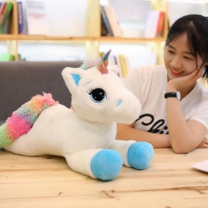 Peluche licorne bleu arc-en-ciel