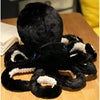 Peluche pieuvre noire trop mignonne