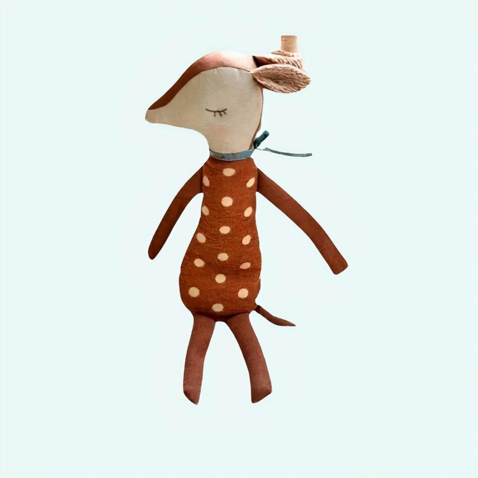 Peluche biche pour nouveau-né