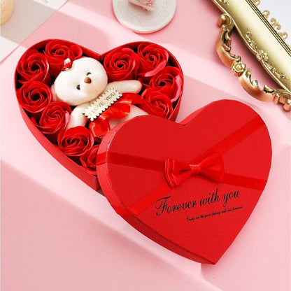 Coffret cadeau coeur en savon avec ours en peluche