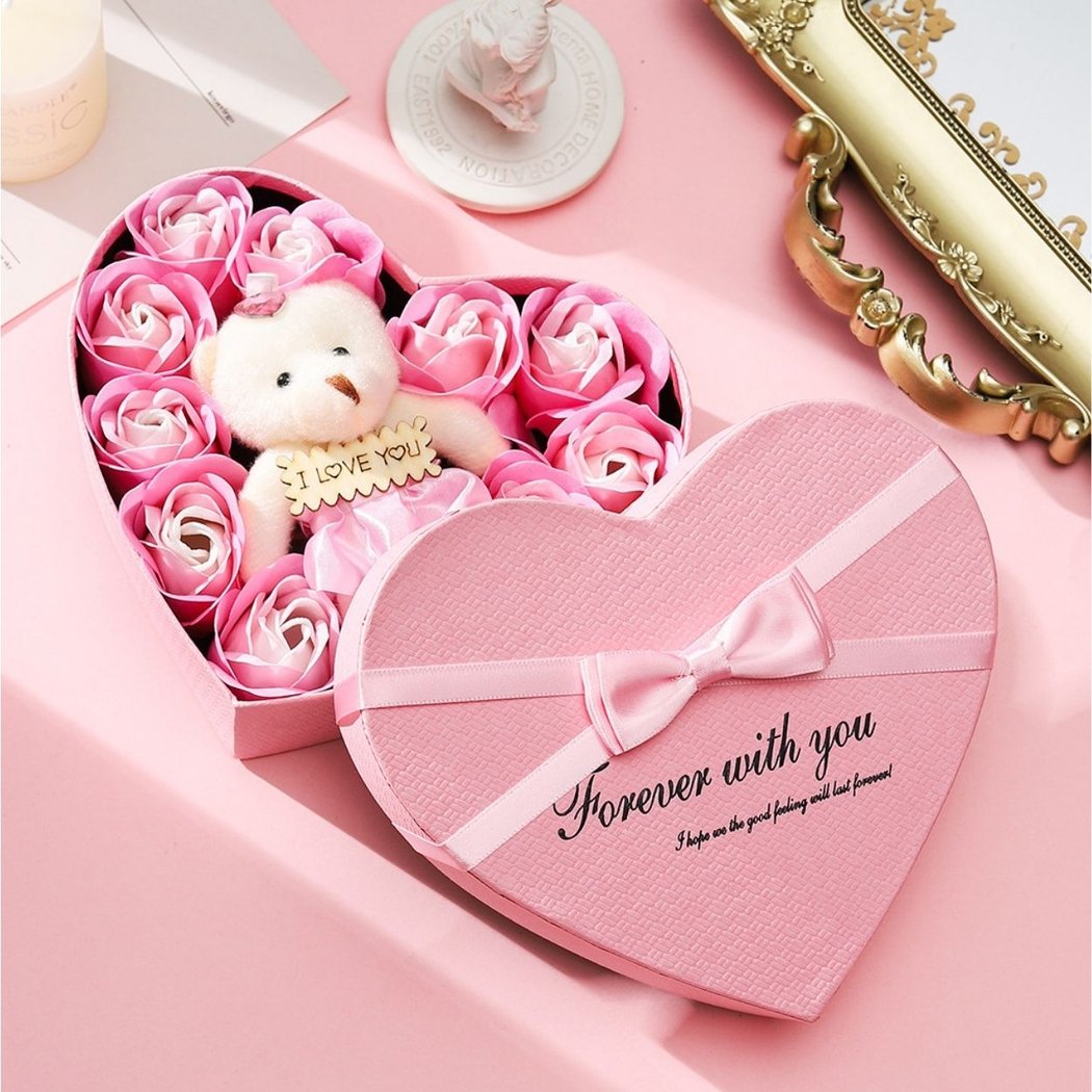 Coffret cadeau coeur en savon avec ours en peluche