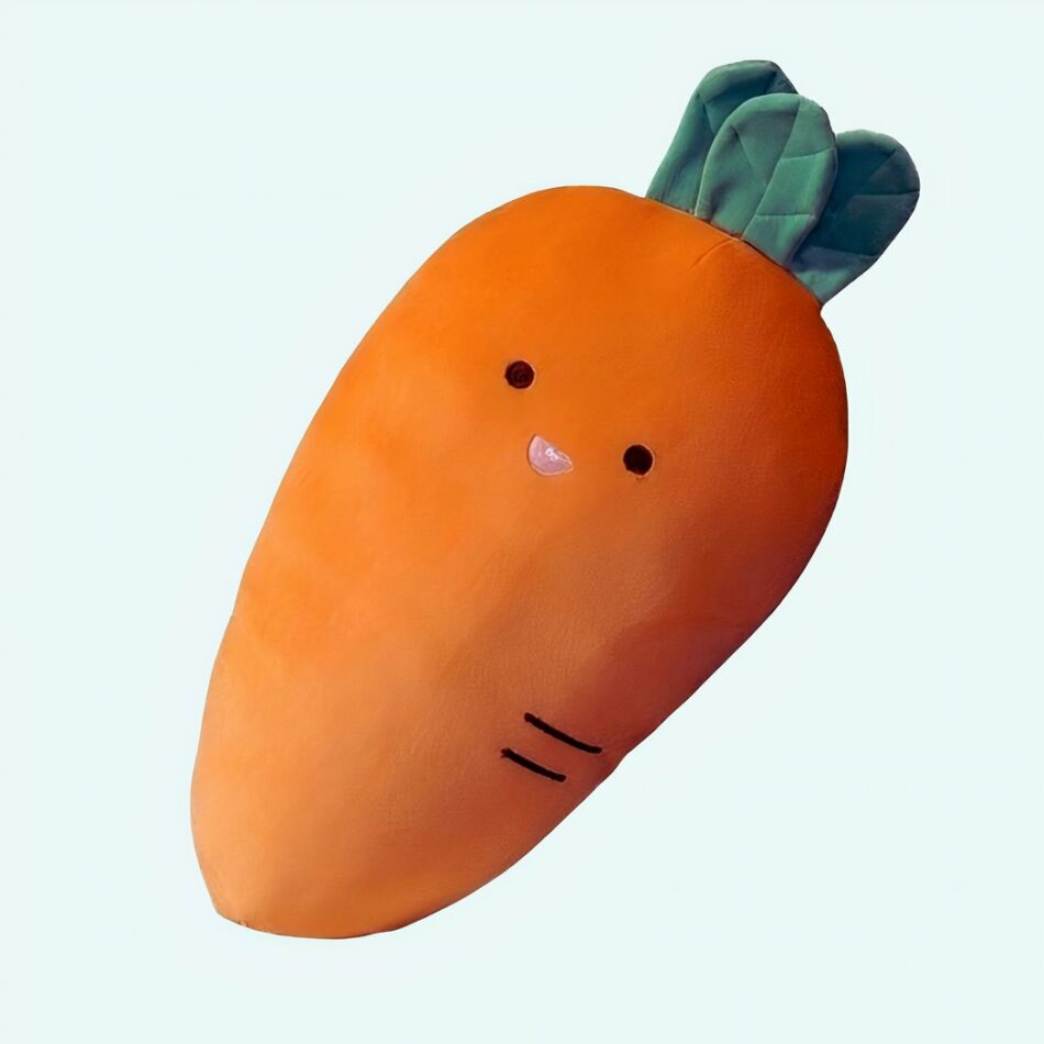 Poupée en peluche fruit en forme de carotte