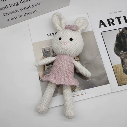 Peluche crochet mademoiselle lapin