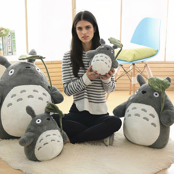 Peluche Totoro toute douce feuille de lotus