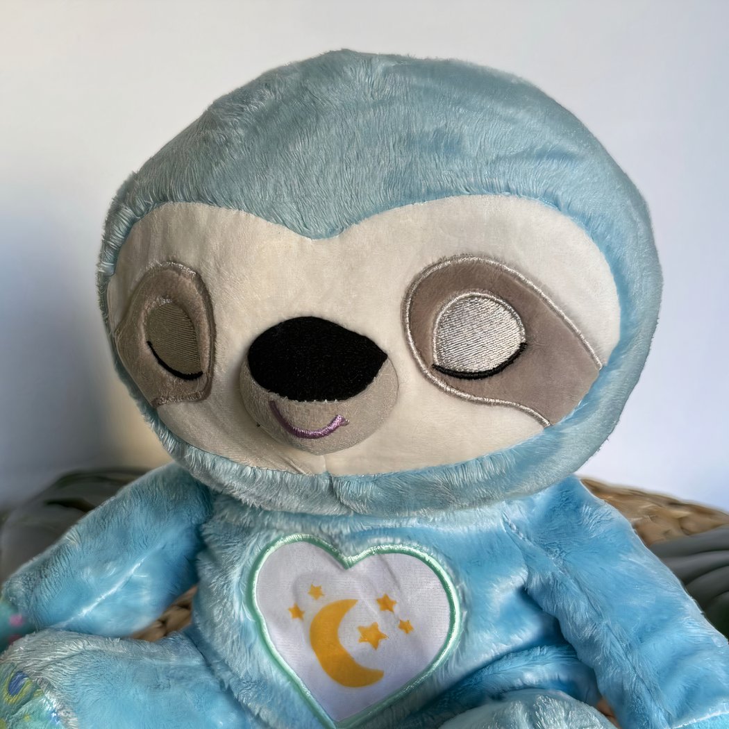 Peluche veilleuse paresseux qui respire