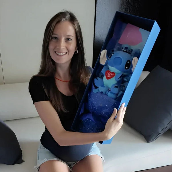 Bouquet de peluches Stitch avec motif I love you