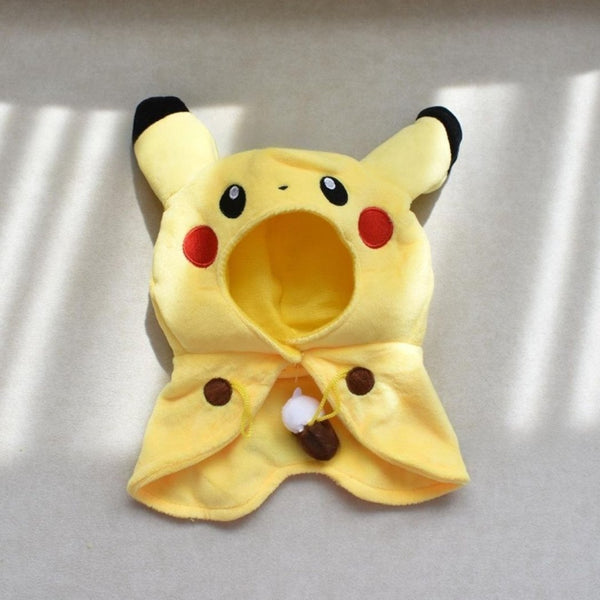 Peluche Evoli déguisée en Pikachu