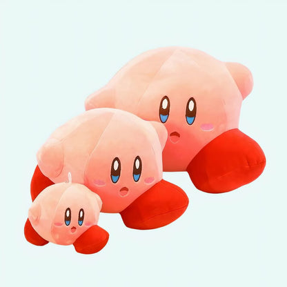 Mignonne peluche de Kirby qui marche