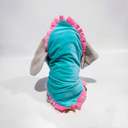 Peluche Dumbo dans sa couverture