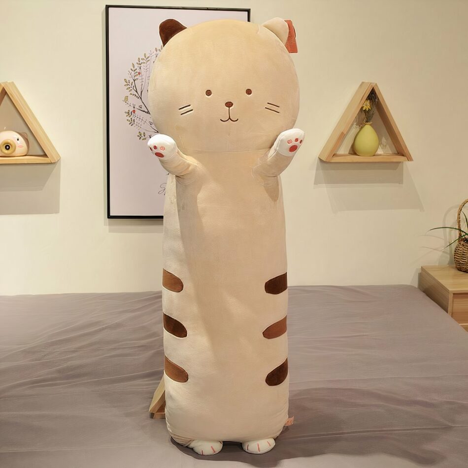 Peluche oreiller chat doux et mignon