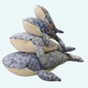 Peluche baleine mosaïque bleu
