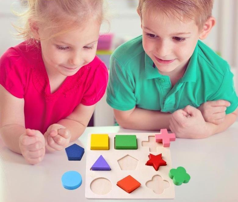 Puzzle Formes en Bois Bébé - Le Royaume du Bébé
